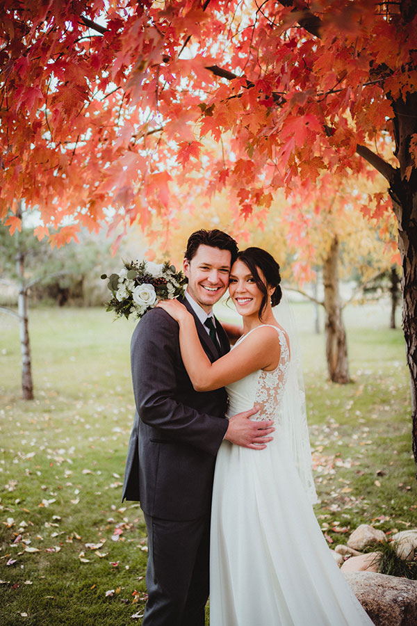 The Greenbriar Inn Wedding: Emily & Jesse | Couple